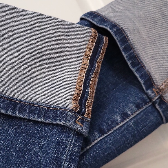 Joe's Jeans Sybil Cropped Jeans - Medium Wash - 27" - Picture 4 of 10